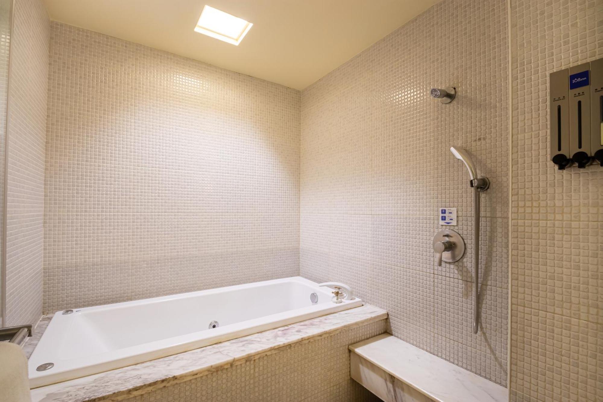 168 Motel-Hsinchu Dış mekan fotoğraf
